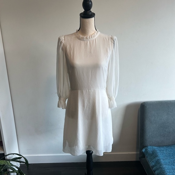 Wilfred Dresses & Skirts - Wilfred Sheer Sleeve White Dress
